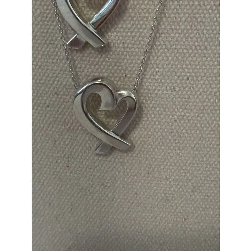 Tiffany & Co Paloma Picasso® Loving Heart Pendant 925 necklace Vintage GORGEOUS